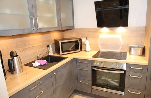 Krummhoern Apartment | Burghaus 1 - Dog-friendly 1-room apartment for up to 2 people in