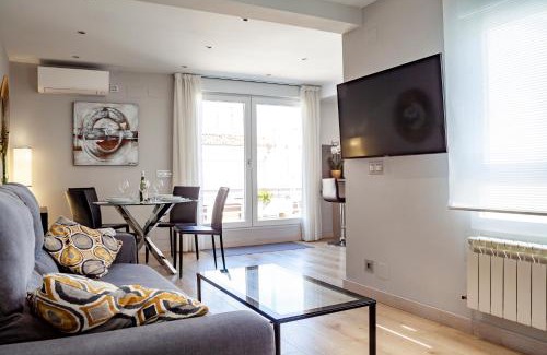 Leon City Centre Apartment | BURGO NUEVO Ático de lujo en pleno centro con terraza y vistas - leonapartamentos