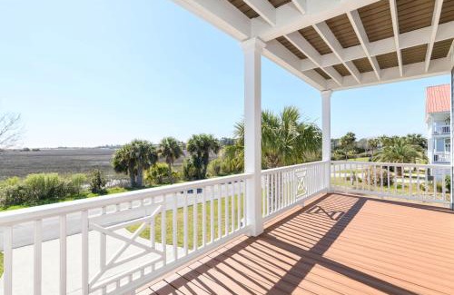 Oceanmarsh Subdivision House | Buried Treasure - Great Marsh Views on Harbor!