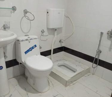 Skardu Hotel | Burj-e-Baltistan International Guest house