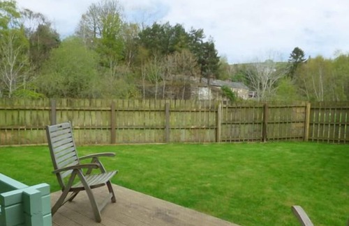Haltwhistle House | BURN LODGE, with a garden in Haltwhistle