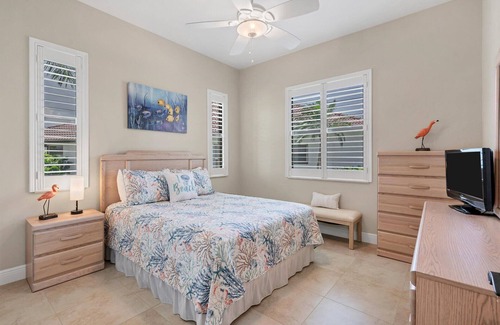 Burnt Store Isles House | Burnt Store Isles 3 Bedroom Private Pool Home on Canal- Pet Friendly!