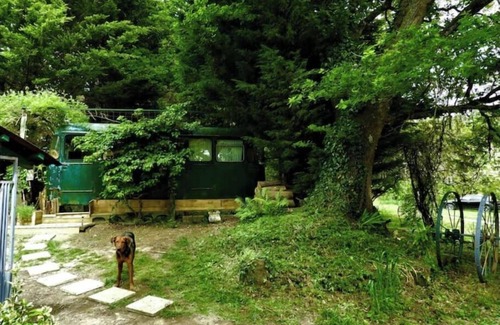 Puisaye-Forterre House | Bus Cosy Insolite
