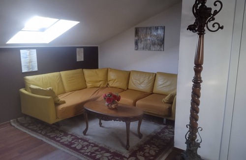 Vanzago Apartment | Business and vacation in an 'oasis of peace!