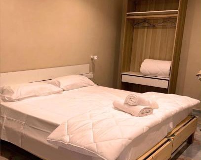 Casavatore House | Business House