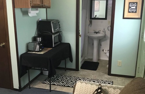 Billings Apartment | Business Stay With A Home Atmosphere - Great place!