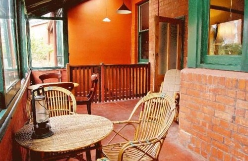 North Adelaide Apartment | Butler's Apartment - Buxton Manor