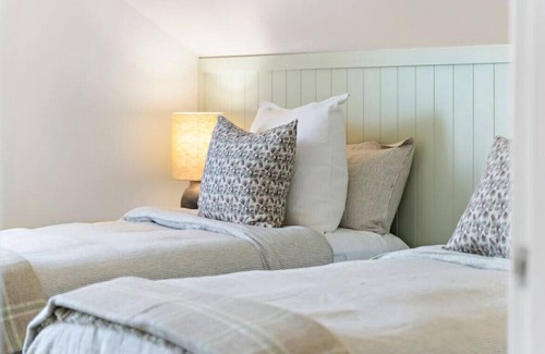 South Wairarapa District House | Butterworth Cottage, Martinborough