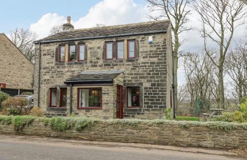 Honley House | Butts Cottage