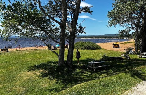 Deer Lake Apartment | By the Beach - Unit BnBeautiful Beachside Retreat