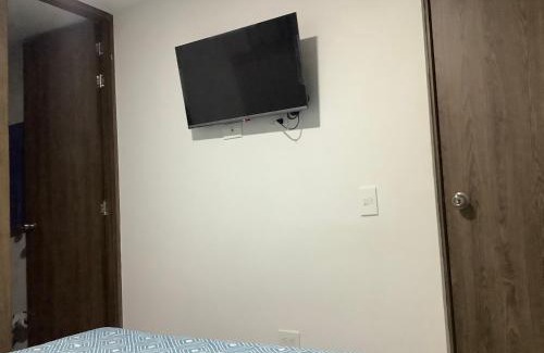 Sabaneta House | Cómoda habitación con baño privado