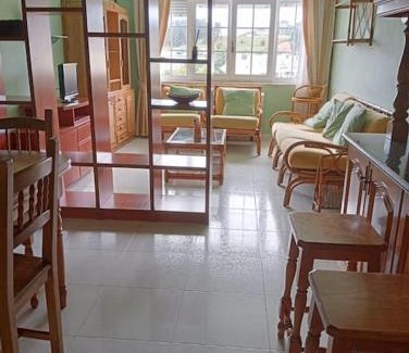 O Vicedo Apartment | Cómodo apartamento con vistas al mar