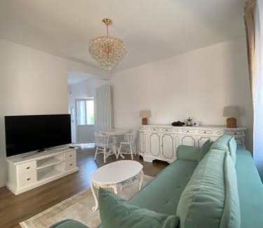 Tureni House | Căsuța bunicii