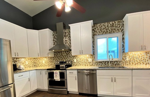 Chandler House | CΛsitΛ ΛrizonΛ - Chandler - Designed for LARGE FAMILIES + Kids