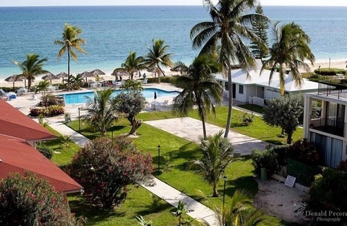 Williams Town Condo | C. B. 1503 - Beachfront Bahamas Freeport Port Lucaya Tropical Paradise!
