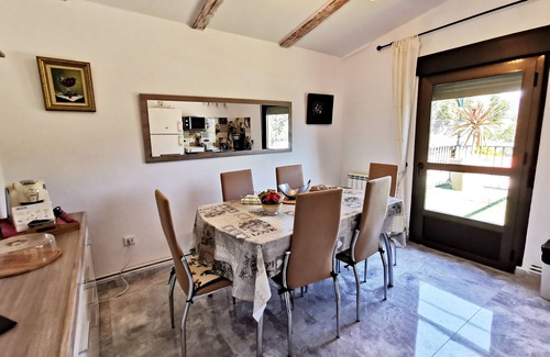 Acebo Ski Chalet | C. R. El Mirador de Acebo* 4/10 pax, swimming pool, SPA, garden, N° TR-CC-00339