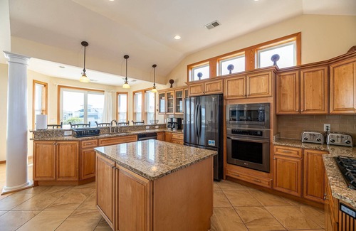 Whalehead Beach House | C7004 Summer Winds. Elevator, Pool, Hot Tub, Media & Rec Room!