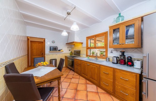 Alcudia Villa | “Ca Na Rosa” close to the Beach with Wi-Fi, A/C, Terrace, Garden & Pool