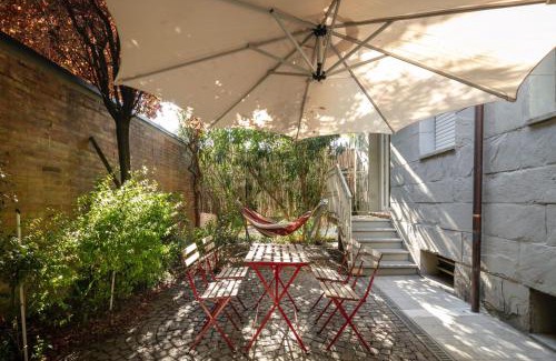 Bolognina Apartment | CA' ROJI Bologna - Private Garden