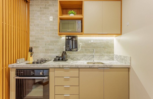 Caminho das Arvores Apartment | CA02 Cozy Apartment 500 m from Salvador Shopping