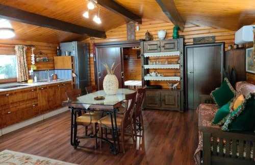 Las Jaras Ski Chalet | CABAÑA DE MADERA JUNTO AL LAGO LAS JARAS