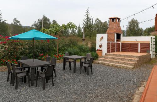 Villa de Leyva House | Cabaña familiar con 3 dormitorios y baños privados