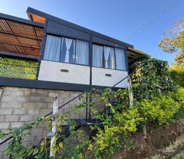 San Rafael House | Cabaña Montecielo San Rafael