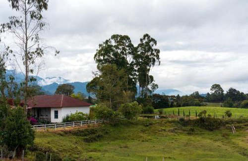 Libano Ski Chalet | Cabaña Peñones