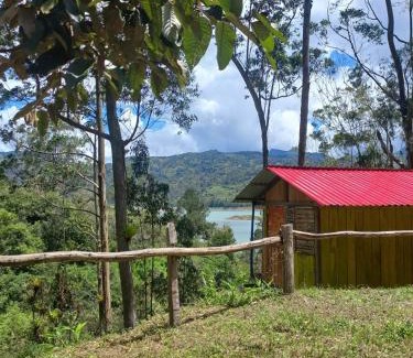Gachala Other | CABAÑA REFUGIO Rodeada de naturaleza y espectacular vista al embalse del Guavio