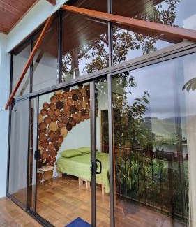 Paraiso Cabin | Cabaña Vista de Oro 2