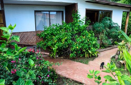 Hanga Roa Cabin | Cabañas MANA NUI INN