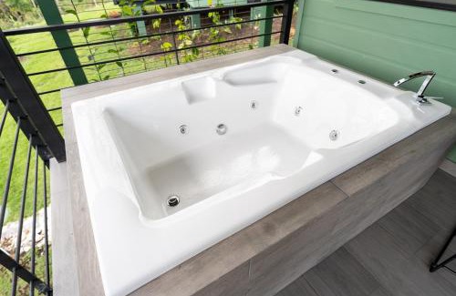 San Vito Apartment | Cabañas Vista Verde opción con jacuzzi