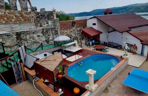 Svinita Cabin | CABANA ȘTIMA - CAZANELE DUNĂRII -Șvinița