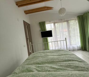 Comarnic House | Cabana Bujorului