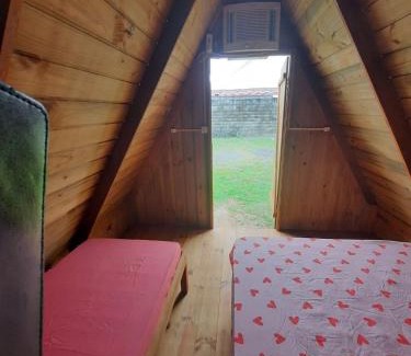 Praia da Armacao do Itapocoroi House | Cabana com Ar condicionado e area de cozinha e banheiro compartilhado a 10 minutos do Parque Beto Carrero