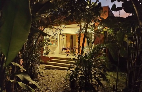 Porto Seguro Cabin | Cabana Completa em Arraial D'ajuda. Acomoda 2. Próxima às Praias Pitinga e Taipe