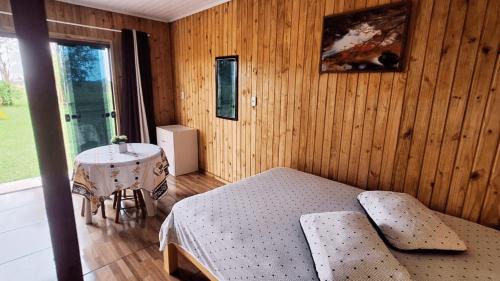 Osorio House | Cabana Cristal ll Campestre Em Sítio ll Wi-Fi Nômade Digital ll Táxi Fácil II Forno Microondas ll Quiosque Churrasqueira ll 6km da Estrada do Mar ll 8,1Km Prefeitura II 7,2Km UFRGS Litoral II 12km do Morro da Borrusia e das Praias Tramandai