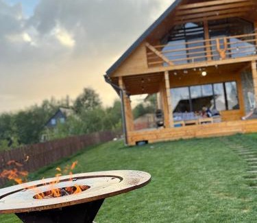 Horea Ski Chalet | Cabana de sub mesteceni