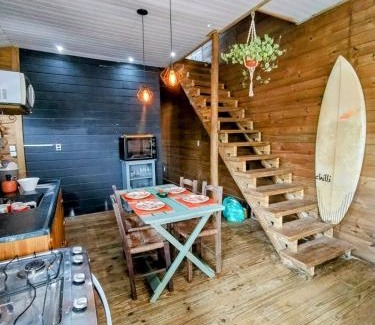 Garopaba House | Cabana Rústica e Aconchegante