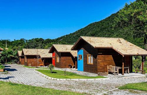 Rio Vermelho Sul House | Cabanas aconchegantes. Desfrute da natureza e praia