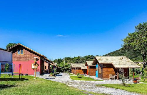 Rio Vermelho Sul House | Cabanas aconchegantes. Desfrute da natureza e praia