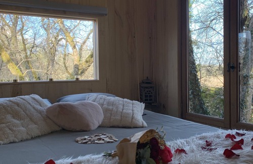 Livernon Cabin | Cabane Lodge en Pleine Nature Avec spa Privatif Dans le Lot