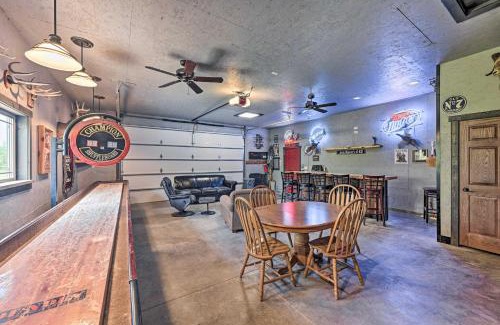 Nekoosa House | Cabin 1 Mi to Sand Valley, 1 Block to Beach