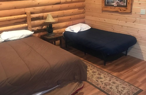Sweetwater House | Cabin 1