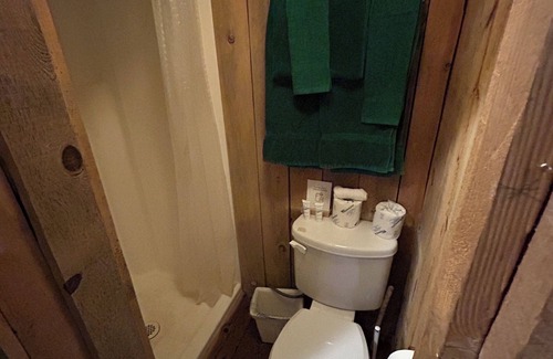 Christopher Creek Cabin | Cabin #5 - Studio - No Fireplace
