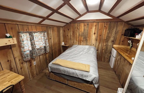 Christopher Creek Cabin | Cabin #5 - Studio - No Fireplace