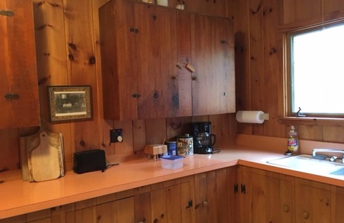 Tamworth Cabin | Cabin by the Woods - Next to Whiteface Hollow Wedding Venue