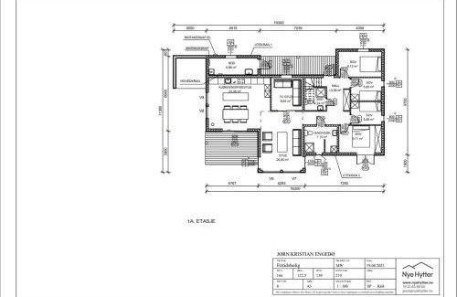 Luster House | Cabin Embraced By Extrairdinary Nature