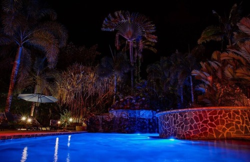 Palma Cabin | Cabin Featuring Jacuzzi and Pool in La Fortuna