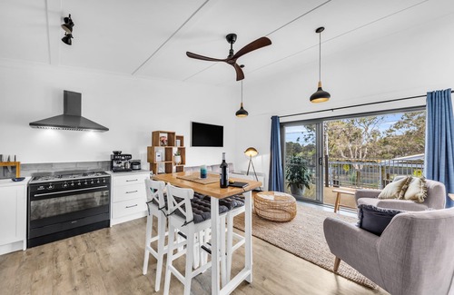 Tathra Cottage | Cabin Getaway in Tathra